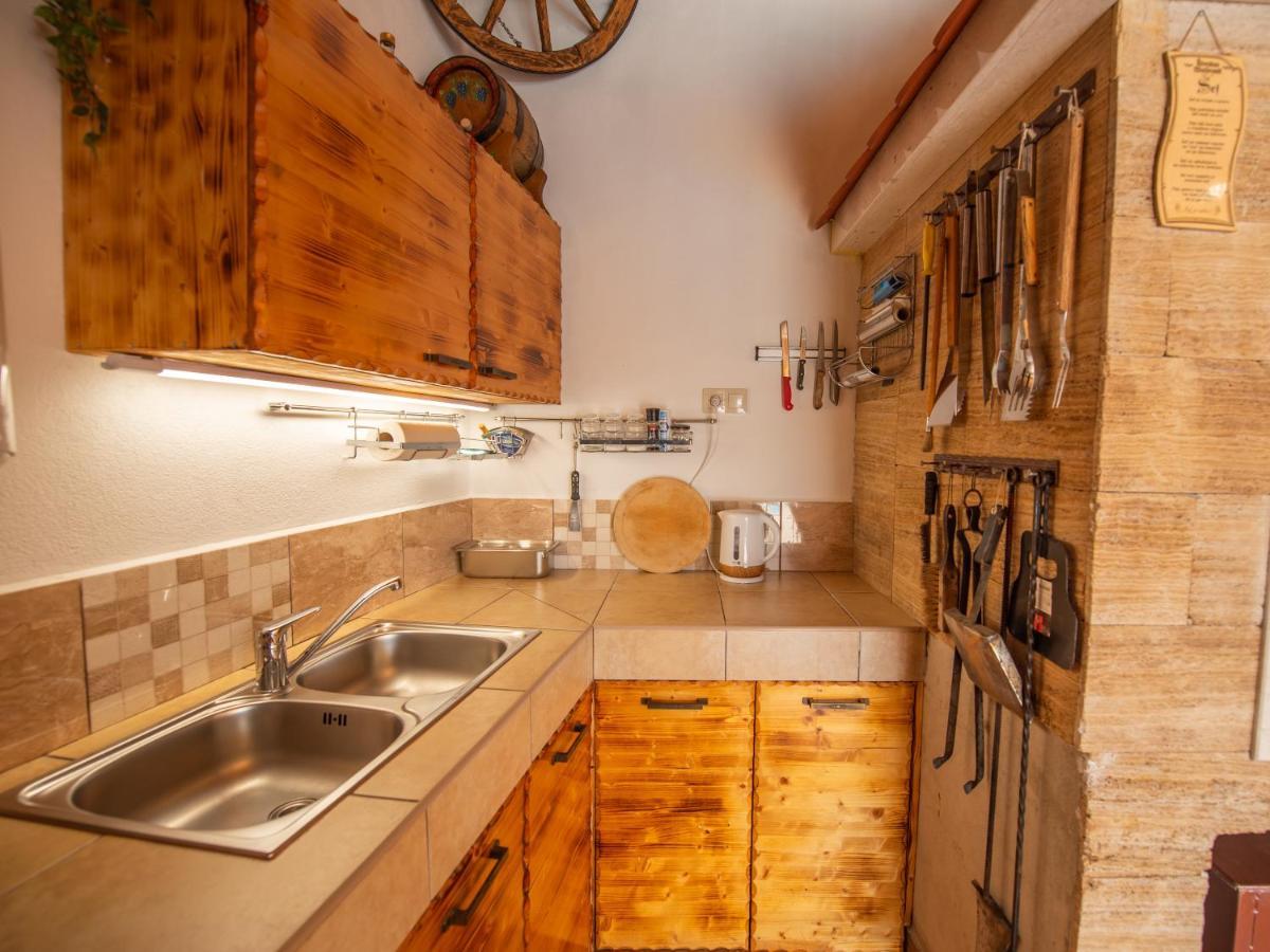 Holiday Home Near Trogir Каштель-Штафилич Экстерьер фото