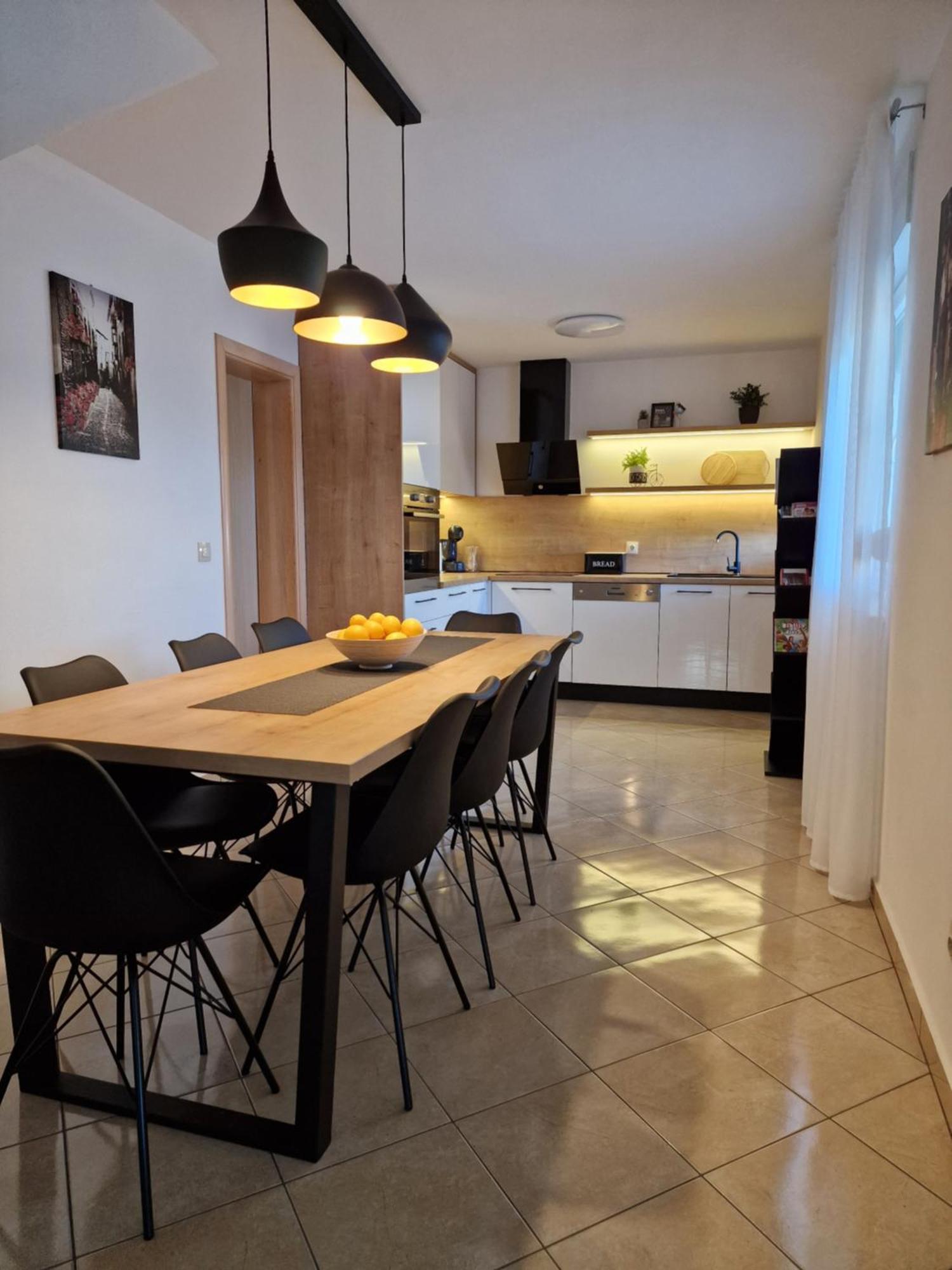 Holiday Home Near Trogir Каштель-Штафилич Экстерьер фото